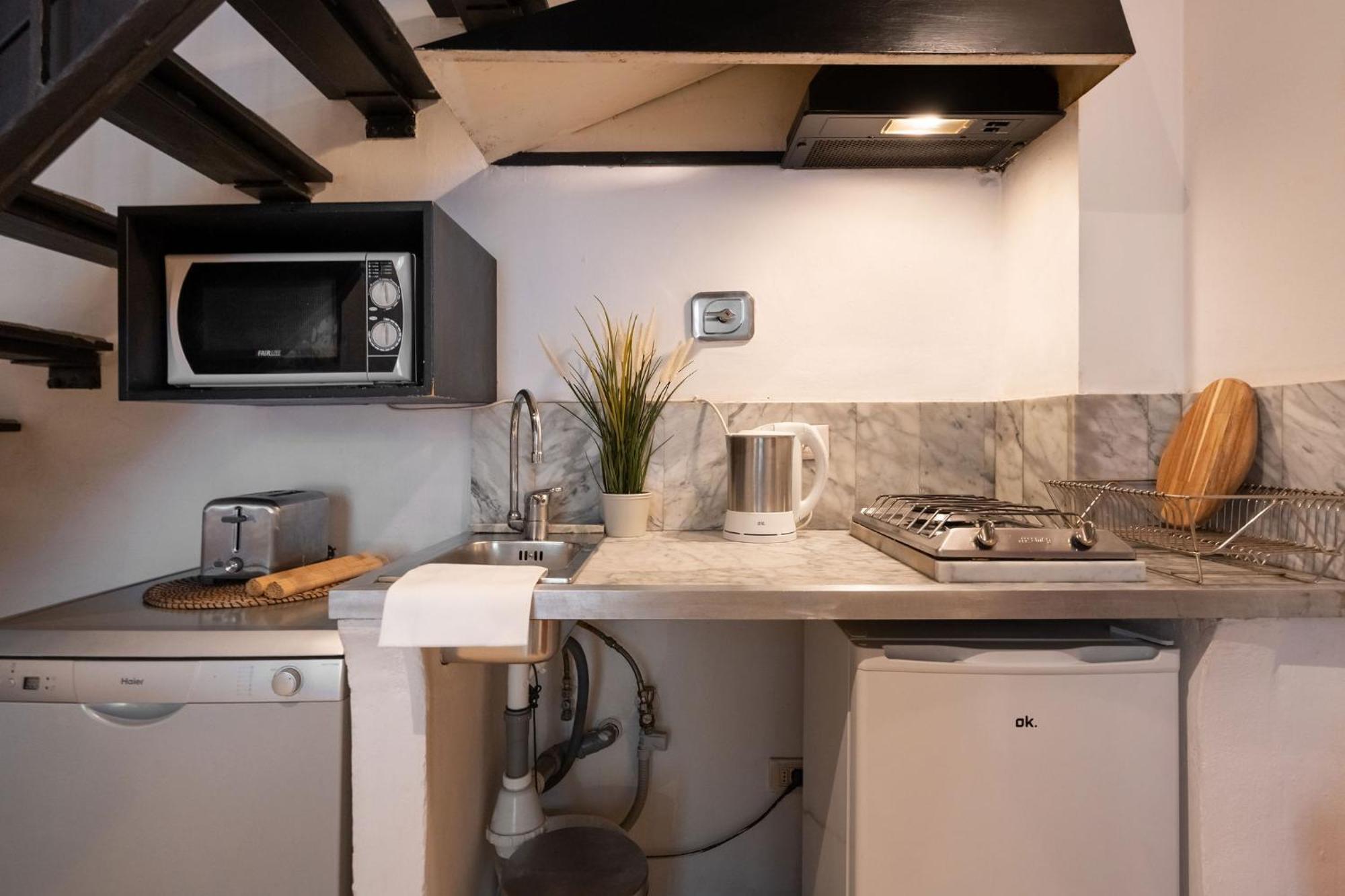F1 - Santa Croce One Bedroom Apartment For Couples Firenze Kültér fotó