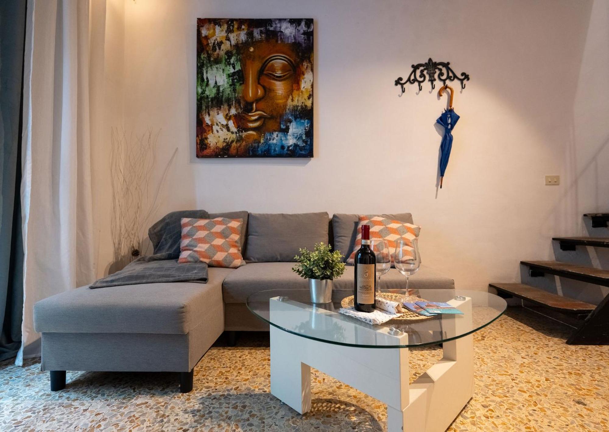 F1 - Santa Croce One Bedroom Apartment For Couples Firenze Kültér fotó